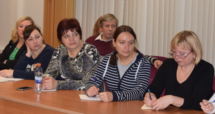 Костомукшские специалисты с интересом слушали своего тихвинского коллегу