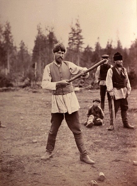 Карельских крестьян за игрой запечатлел фотограф Инха (Нюстрём) Инто Конрад